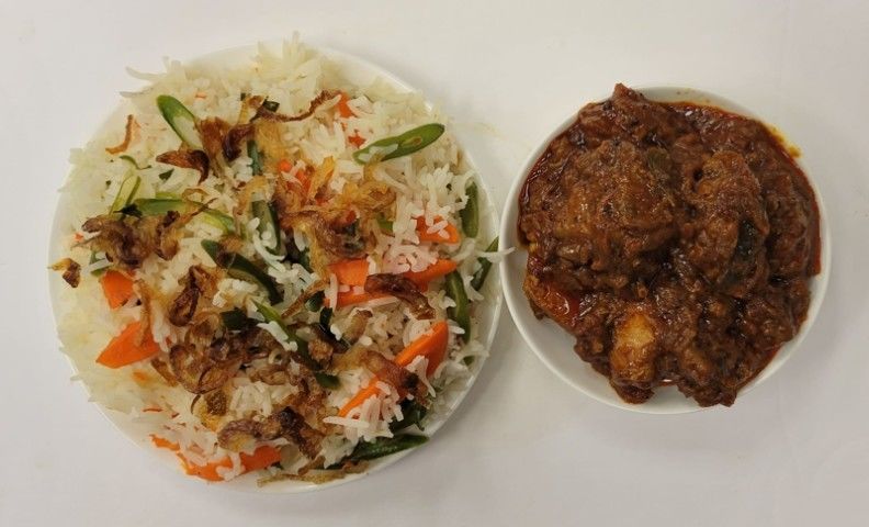 Veg Pullav & Chicken Roast