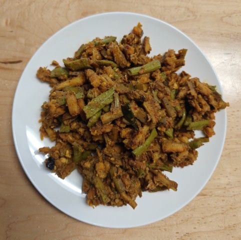 Vazhakka & Achinga Mezukkupurati